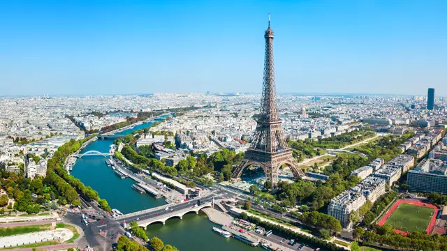 París