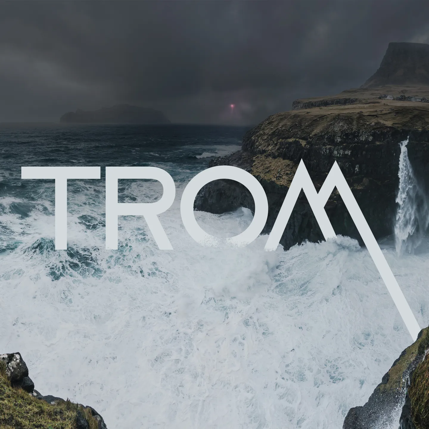 Út av tromini við TROM